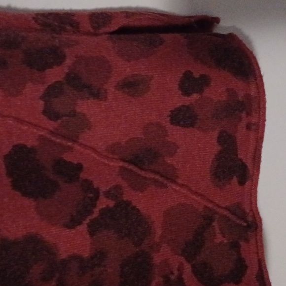 Democracy, Womens Burnt Red Print sweater Sz. L. - Picture 3 of 6